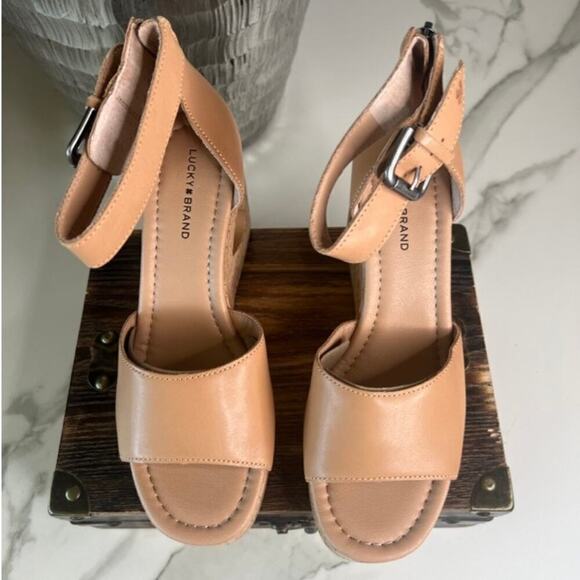 Lucky Brand Himmy Cork Wedge Sandals Medium Dark Brown - Picture 2 of 9